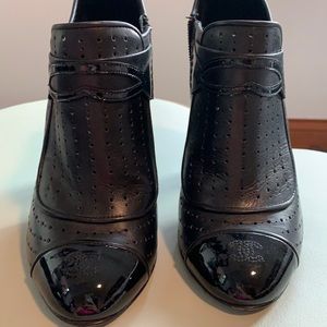 Chanel Booties- black - 36.5